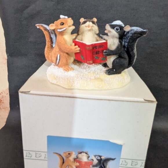 Fitz & Floyd Charming Tails The Christmas Trio Figurine Skunk Chipmunk Racoon - Picture 4 of 9